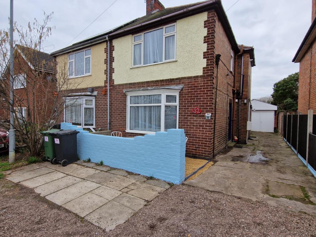 Bob's House Quiet Retreat With Large Shared Garden * Loughborough