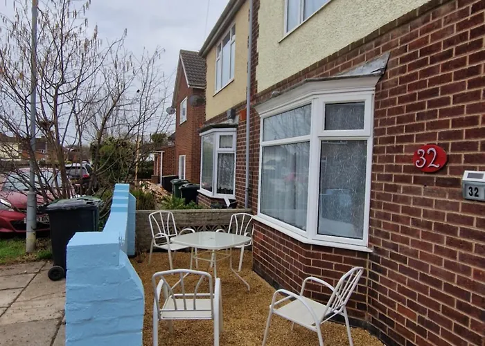 Bob\'S House Quiet Retreat With Large Shared Garden
